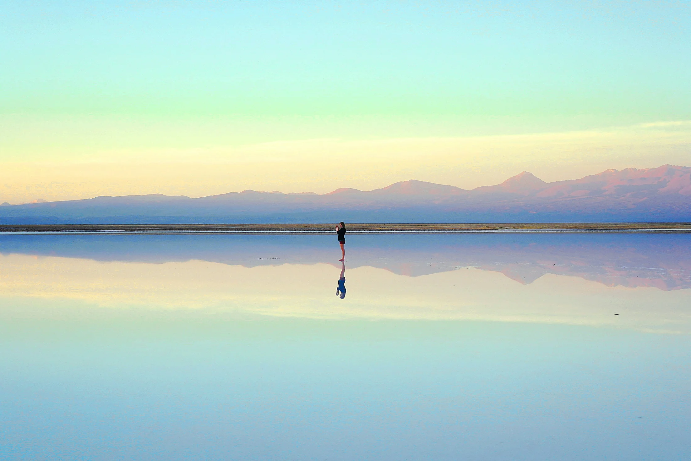 Still lake at dawn — mindful awareness